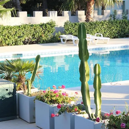 Verdemare Sardegna Uno 3* فيلاّسيمِيوس